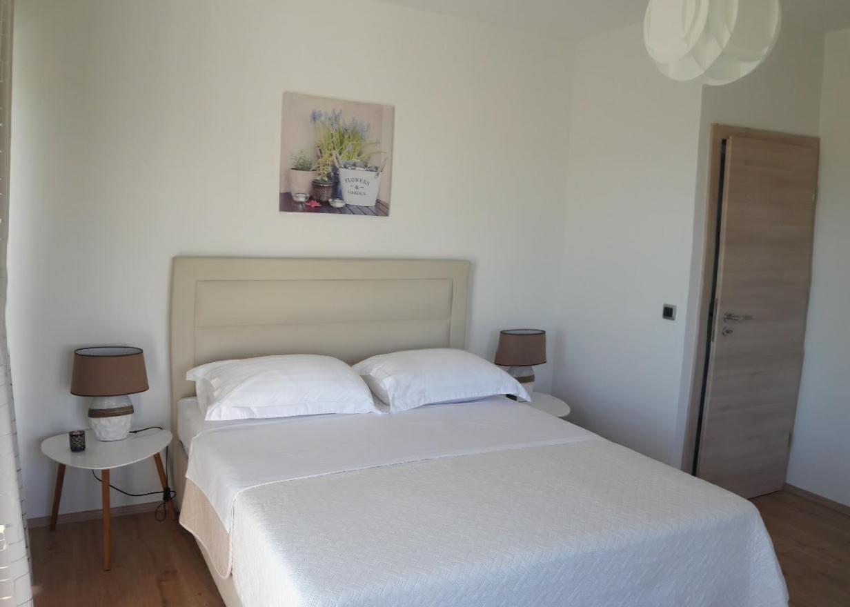 Apartments Emanuela Sukošan Szoba fotó