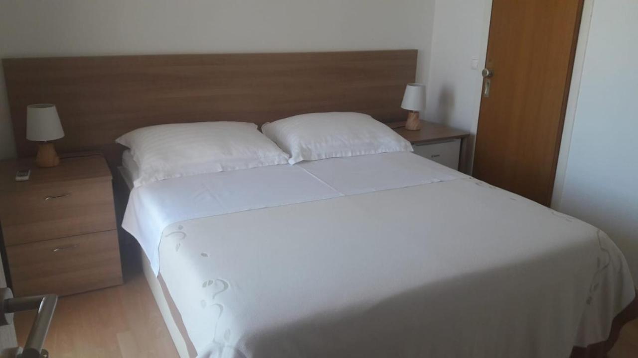 Apartments Emanuela Sukošan Szoba fotó